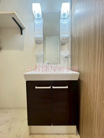 Rassure N・Kの洗面所|脱衣スペースもあります