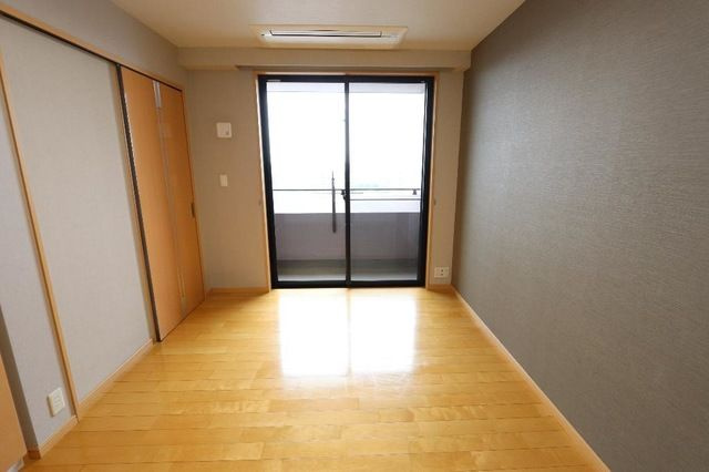 千種タワーヒルズの寝室