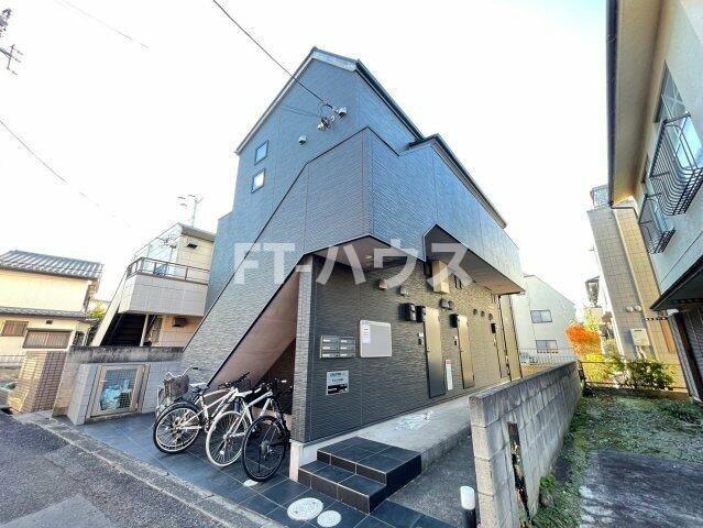 ラヴェリテ検見川