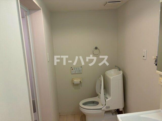 ラヴェリテ検見川のトイレ