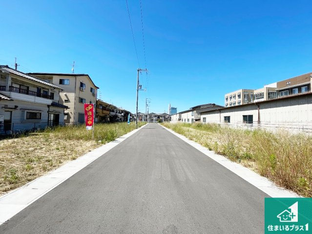 1(土)2(日)現地説明会　橿原市忌部町の前面道路含む現地写真|周辺は閑静な住宅街です。前面道路もしっかりと有りますので車の出し入れも安心ですよ！