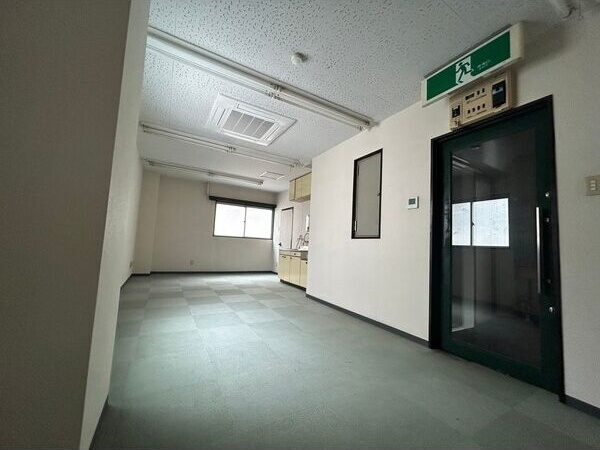 覚王プラザの内装