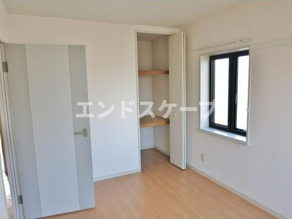 エスペランサBの収納|高崎、前橋のお部屋探しはエンドスケープまで！お客様の理想お聞かせ下さい♪