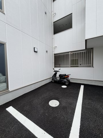 グランコスモ交野の駐車場