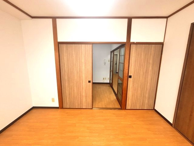 リラハイム　の洋室
