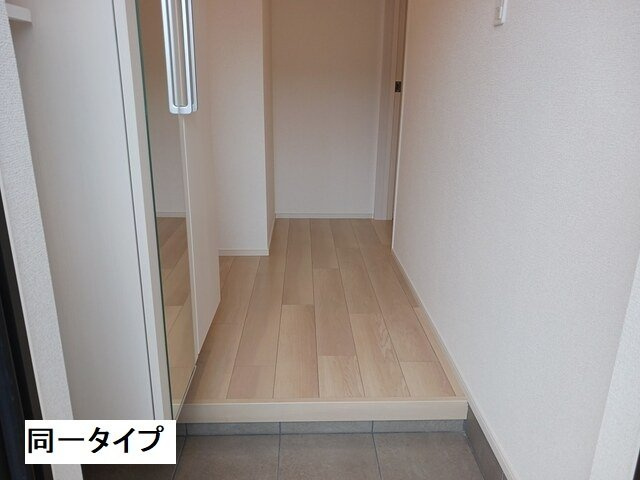 フルーメン　Ⅱの玄関|ゆったりとした玄関です