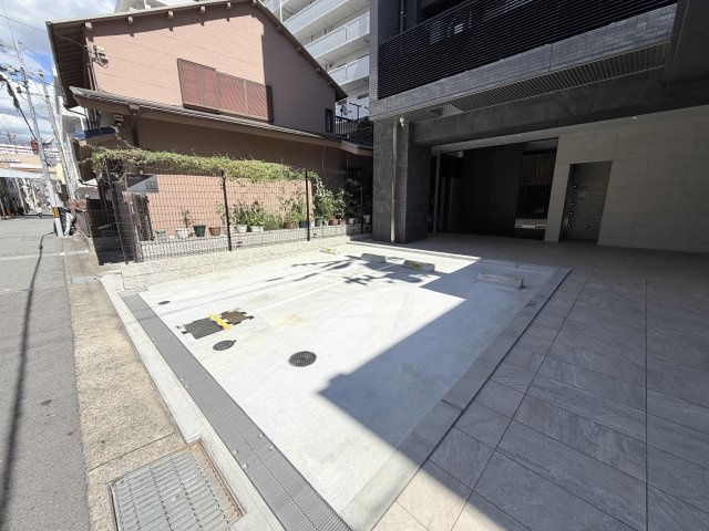 LiveCasa王子公園の駐車場