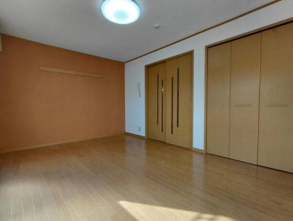 パセオ新在家の洋室