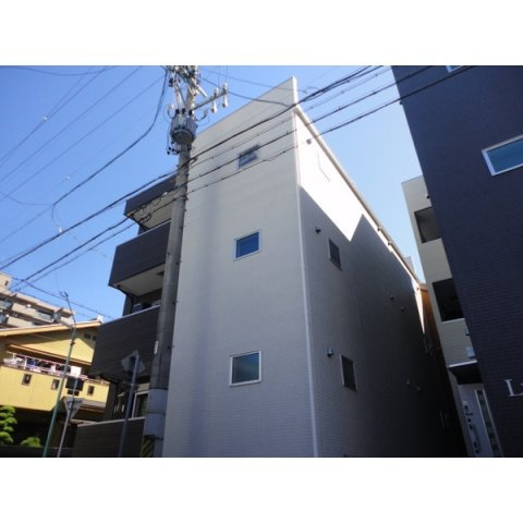 LeoAriesの外観