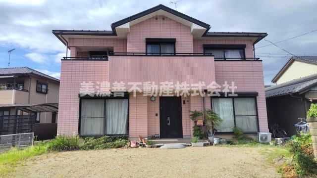 ６６８８３　岐阜市柳津町本郷1丁目戸建て