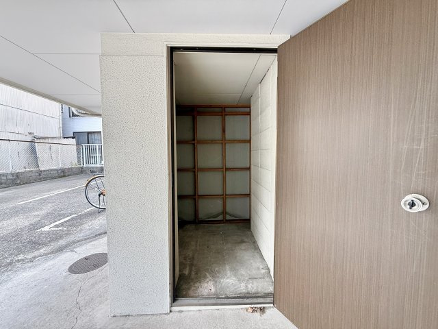 昭和区北山本町１丁目戸建の収納