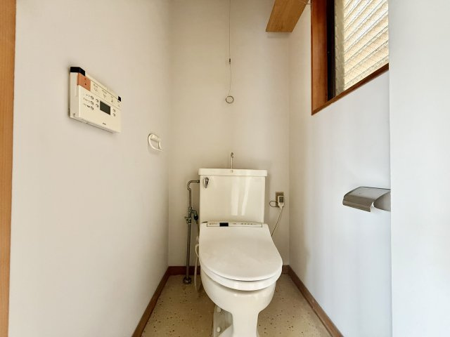 昭和区北山本町１丁目戸建のトイレ