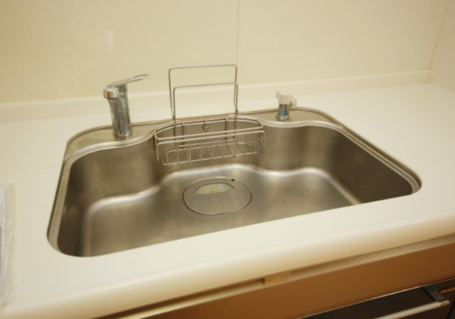 大府市半月町貸家のキッチン|別号室の写真となります