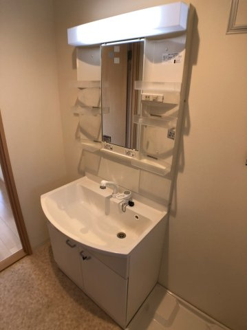 グランコートの洗面所|類似物件のお写真です！