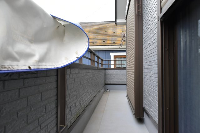 昭島市大神町４丁目の中古一戸建のバルコニー