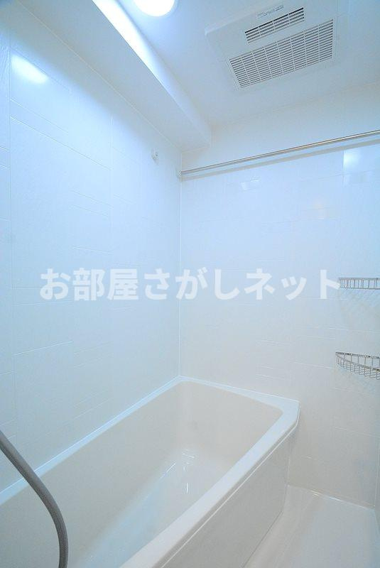 ステージグランデ台東根岸アジールコート【おとり物件なし】#学生・社会人にオススメ！の浴室|※カラータイプ異なります。