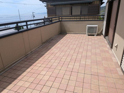 【バルコニー】 | 釜口　オーシャンビューの中古住宅