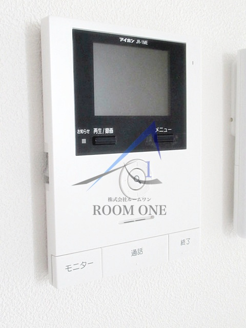 リエート目黒本町のセキュリティ|モニター付インターホンです。