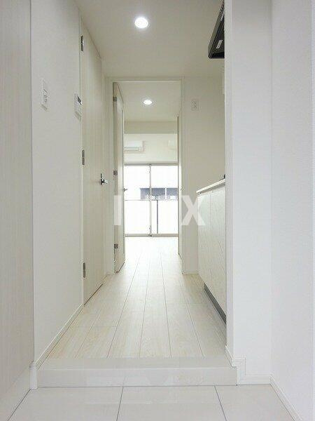 横浜市西区浜松町の賃貸マンションの玄関