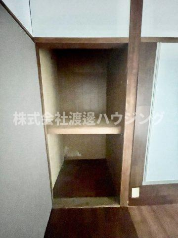 豊中市立花町戸建の収納