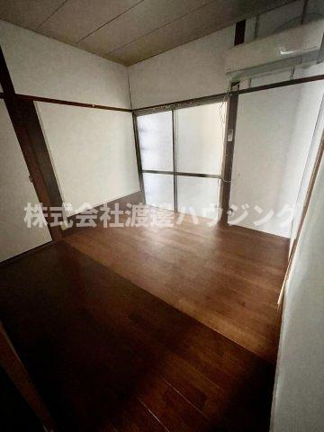 豊中市立花町戸建の内装