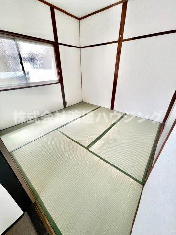 豊中市立花町戸建の内装