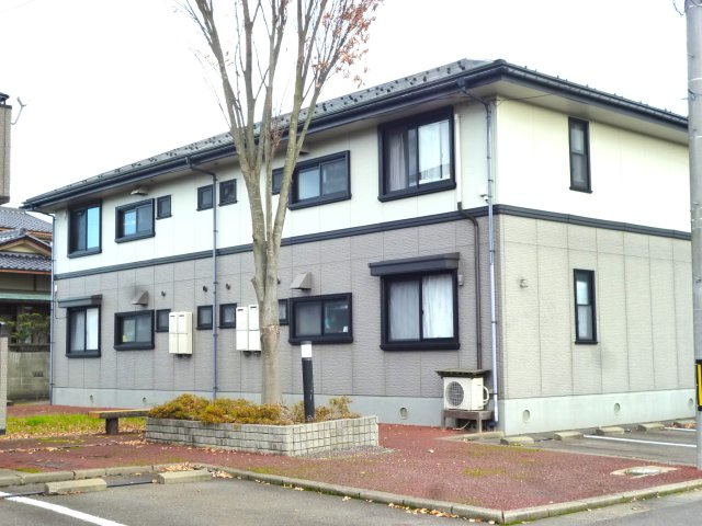 グランパレ陽向B