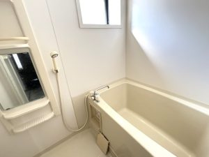 グランパレ陽向Bの浴室