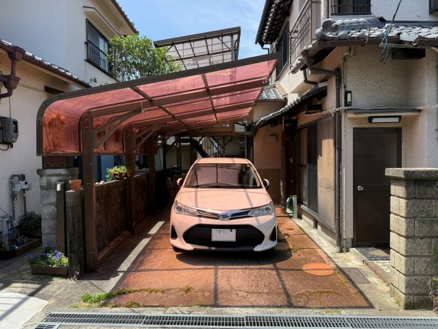 岸和田市池尻町　中古戸建の前面道路含む現地写真