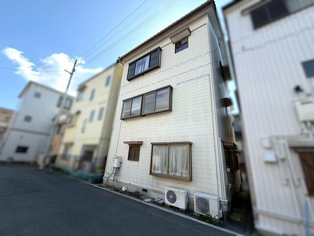 【イオン高知近く】高知市薊野西町2丁目　中古一戸建ての外観|周辺は落ち着いた雰囲気の閑静な住宅街です。
