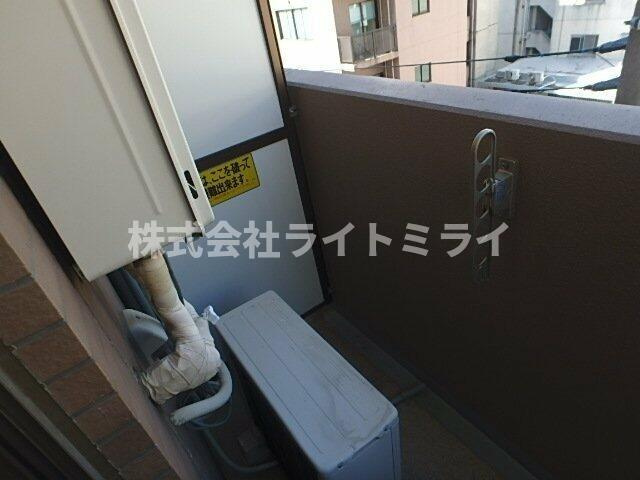 パレステュディオ新宿御苑前のバルコニー| 