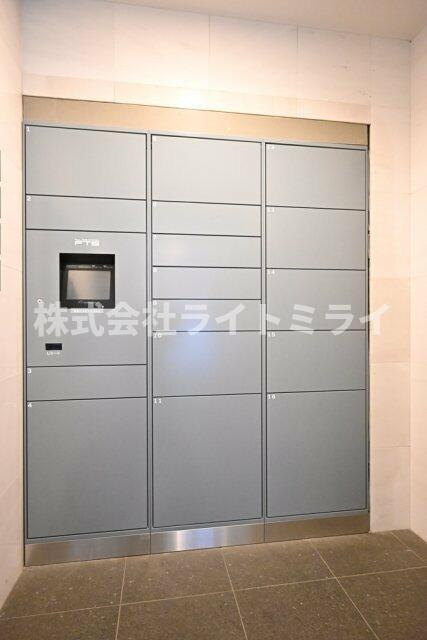 パレステュディオ新宿御苑前のその他共用部分|宅配BOX 