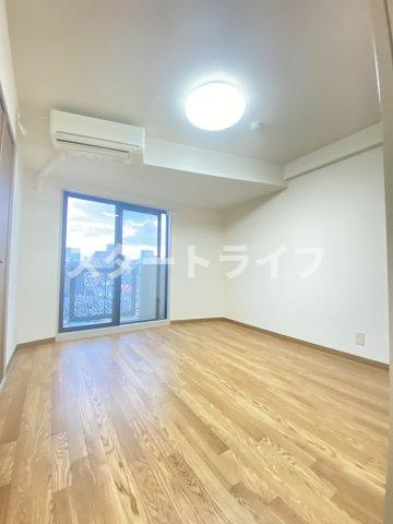 大阪市淀川区東三国５丁目の賃貸マンションの寝室