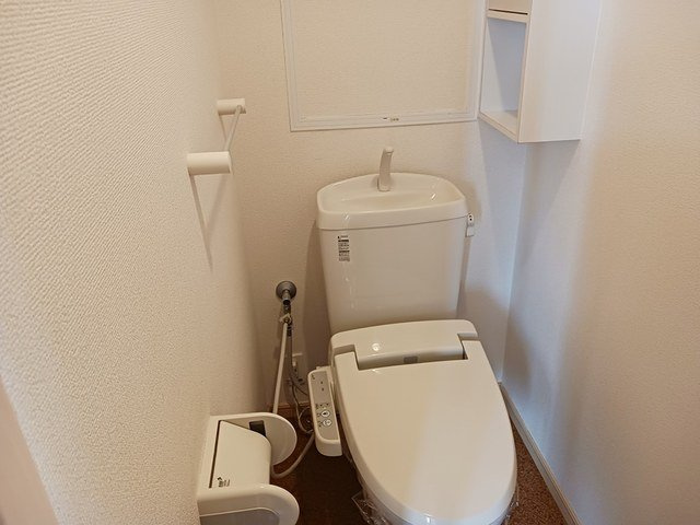 赤坂レジデンスのトイレ|ゆったりとした空間のトイレです