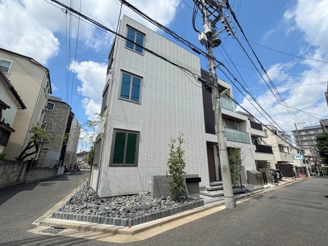 世田谷区上北沢１丁目の賃貸マンションの外観パース