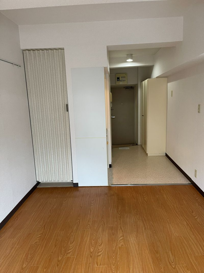 クラウンパレス与野本町の洋室|明るい洋室です