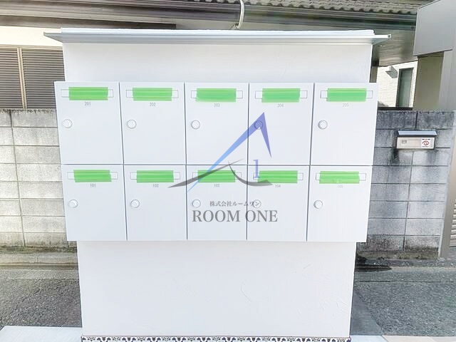 ソルナクレイシア南阿佐ヶ谷Ⅱのその他共用部分|集合ポストです。