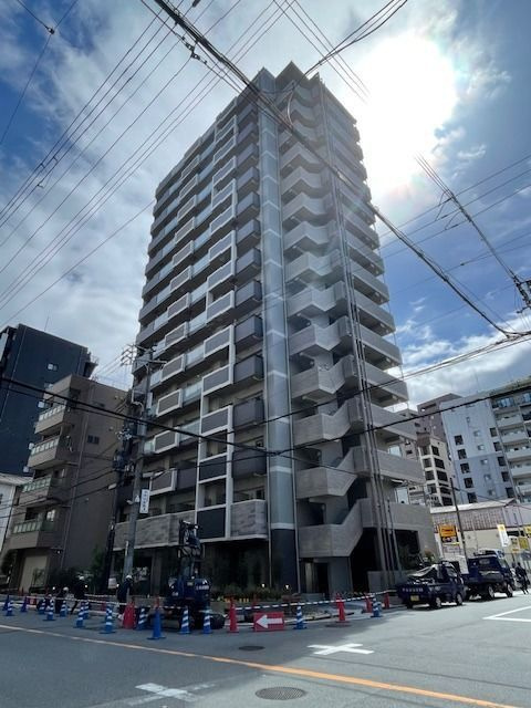 ファーストフィオーレ新町ファジスタの外観