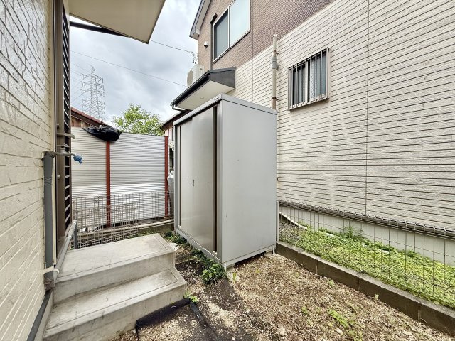 西区清里町戸建の庭