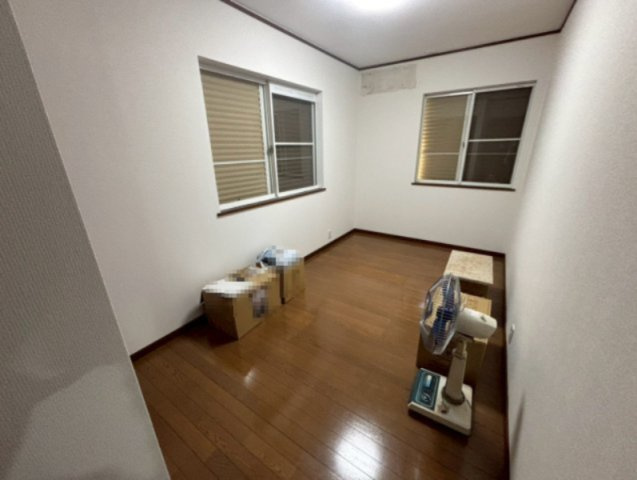 八街市希望ヶ丘　中古戸建の洋室