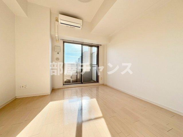 ヴァンデュール名古屋御器所の居間・リビング