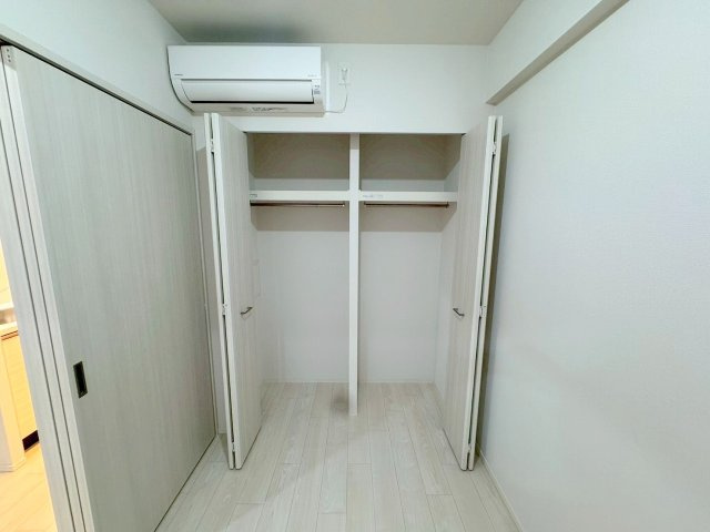 スプランディッド大阪EASTの収納