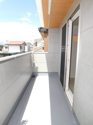 稲沢市田代１丁目の新築一戸建のバルコニー|◇バルコニー◇　　南面で陽当り良好なワイドバルコニー♪