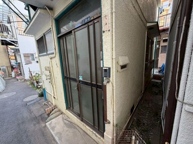 東大島貸家のエントランス
