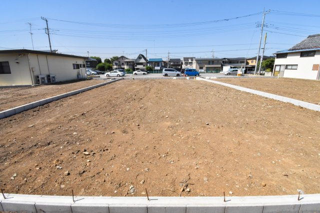 ふじみ野市駒林の売地の外観|イオンタウンふじみ野やららぽーと富士見がお車で約5分圏内にあり、ショッピングも気軽に楽しめます♪
小中学校や保育施設なども近く、子育て環境も良好です。