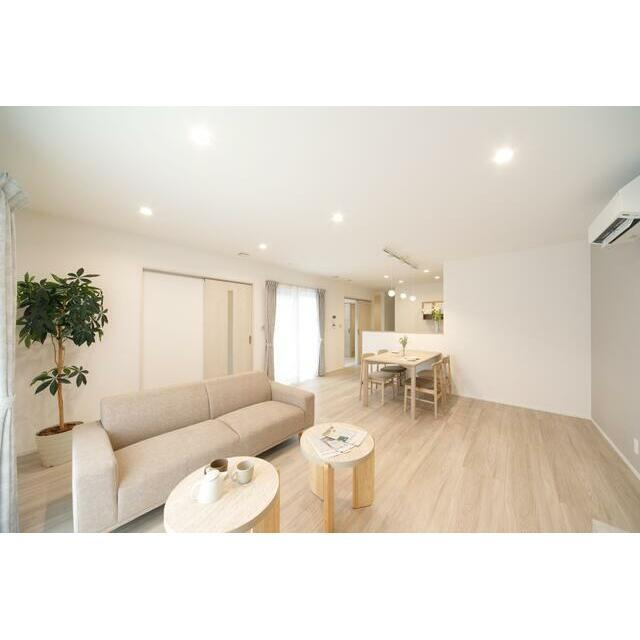 福知山市石原新築平屋の居間・リビング