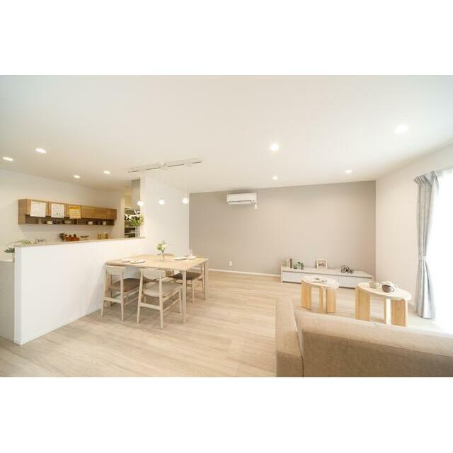 福知山市石原新築平屋の居間・リビング