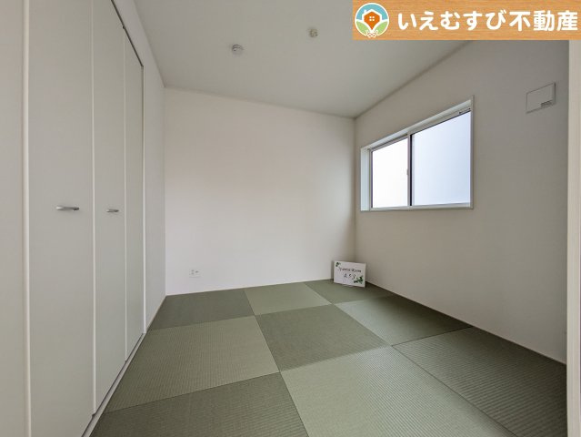 Cradle garden　邑楽郡鶉第7の和室|すぐ横になれる和室は、みんながほっと一息つける空間
ちょっとした休憩や来客時、お子様のお世話にも大活躍しそうですね♪