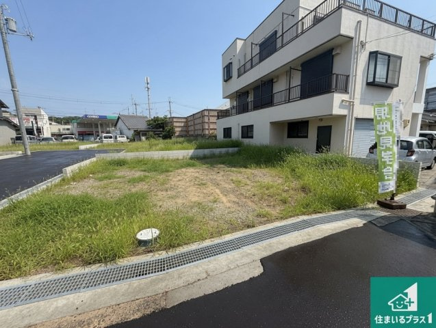 羽曳野市誉田　新築一戸建ての外観|周辺は落ち着いた街並みの住宅地！子育てがしやすい住環境です！まだ未完成ですが、現地でしかわからない事もございます。是非一度ご覧ください。