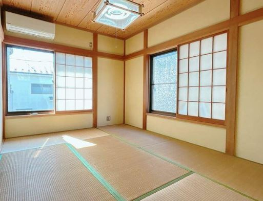 【中古】比企郡鳩山町小用リフォーム中古住宅の和室|2F和室です